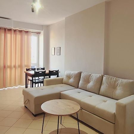 Leones Apartament Tirana Exteriör bild